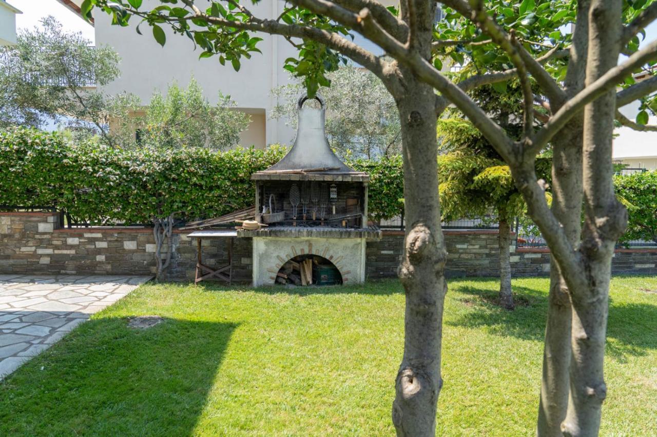 Wonderful House In Leptokarya Villa Exterior photo